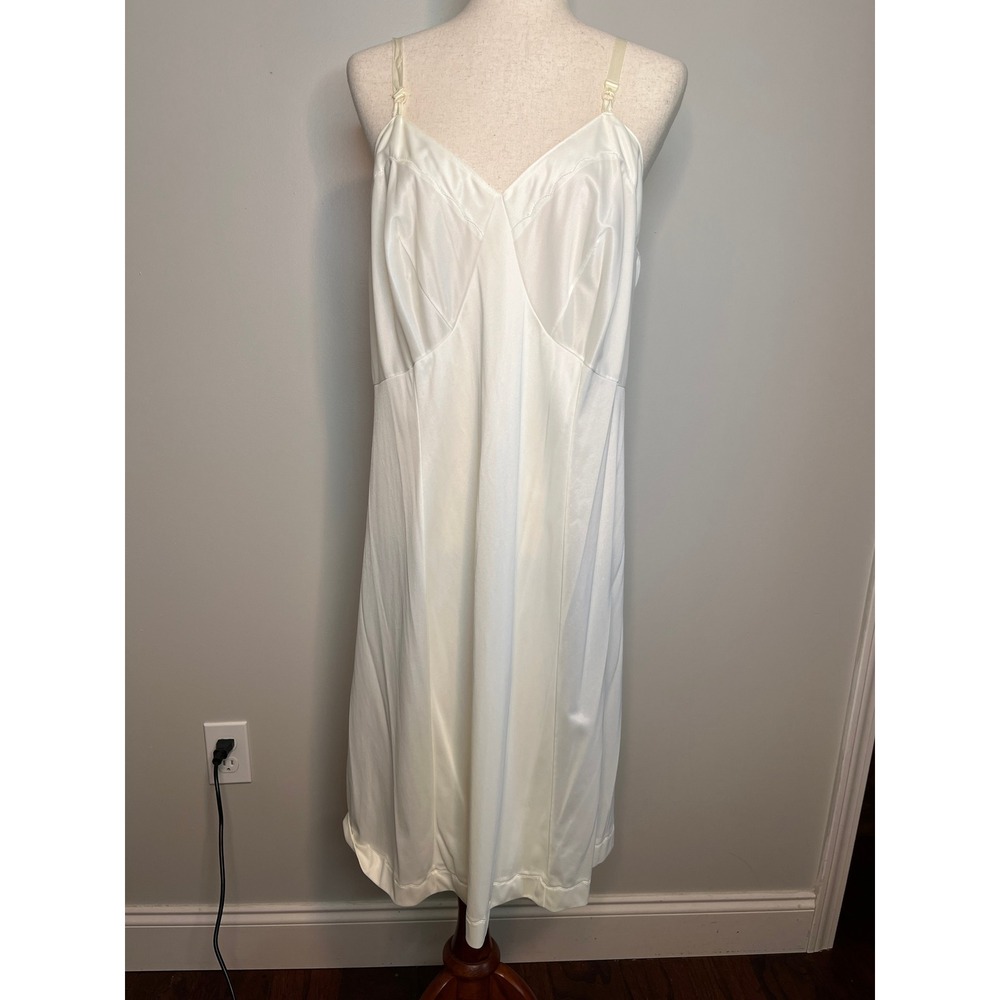 1990s Sears Silky Lace Sissy Romantic Feminine Babydoll Volup Slip Dress 42 XL